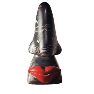 Picasso's Nose & Lip Eyeglass Holder‎ Figurine 4.25" Whimsical Art Gray Red